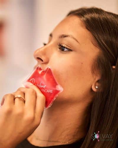 Injection acide hyaluronique lèvres Liège - Clinique esthétique
